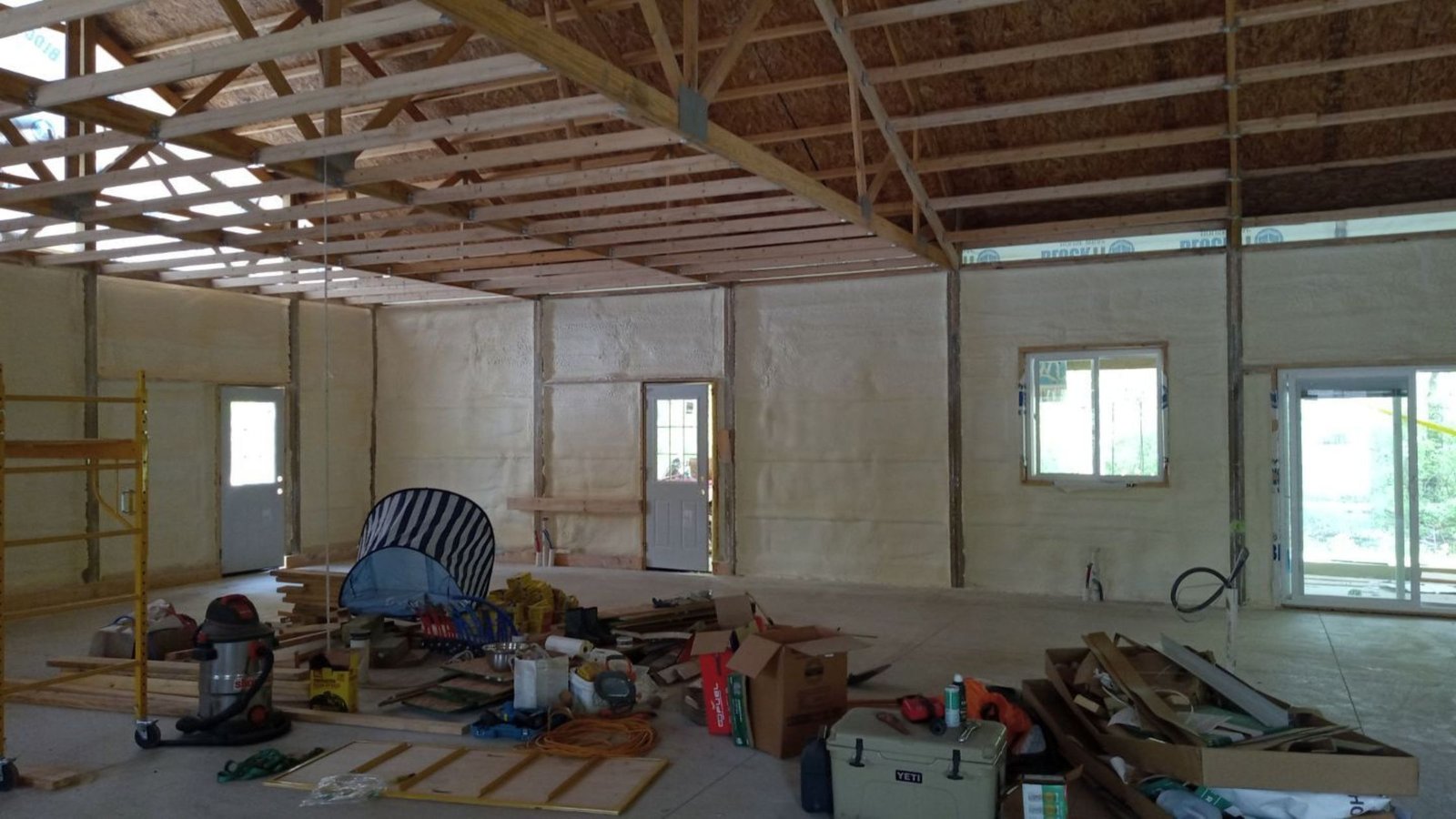 Spray foam insulation FAQs and video answers for Michigan homeowners